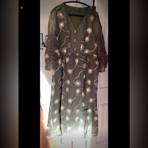 SOLD - Picture 4 of 5